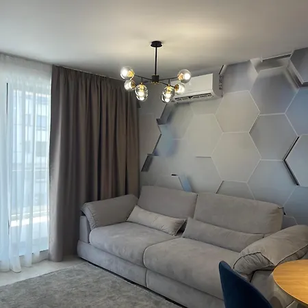 The Loft Plaza *
